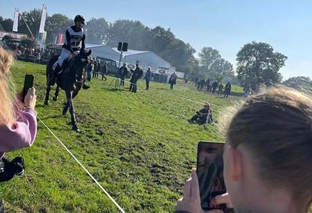 Paarden kijken bij Military Boekelo